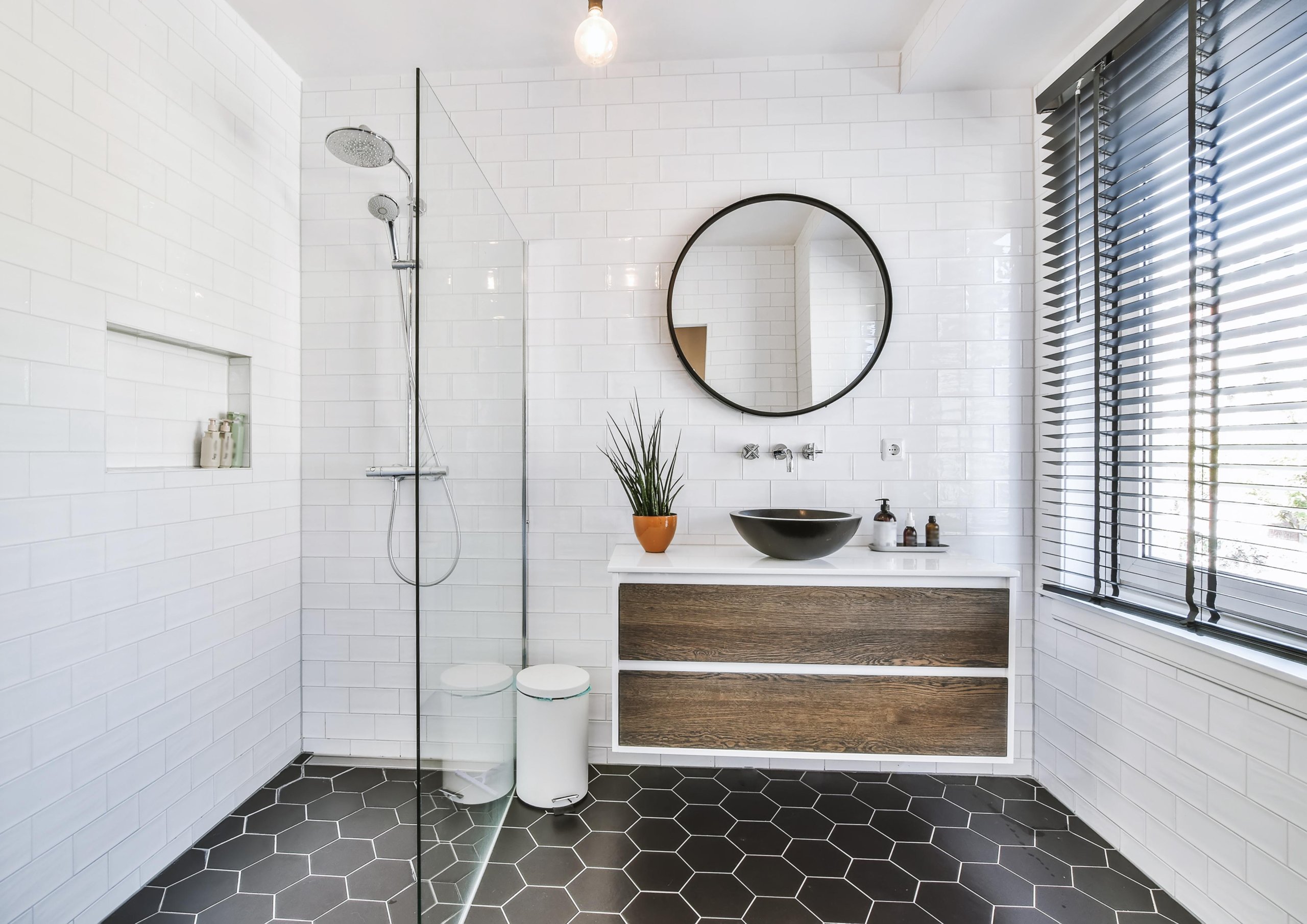 Want a Flawless Frameless Shower Start with Proper Tile Installation